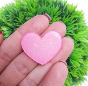 APLIQUE DE ACRÍLICO CORAÇÃO ROSA C/ GLITTER 2,5 X 3,0 CM