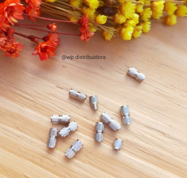 FECHO ROSQUEADO DE METAL COR NIQUELADA 5MM PCT C/ 10 UND