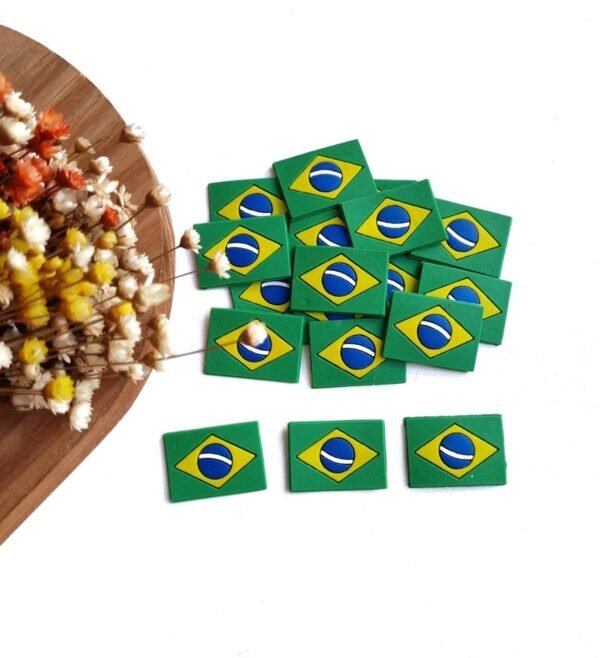 APLIQUE EMBORRACHADO BANDEIRA DO BRASIL 2X2,8 CM C/ 2 UND