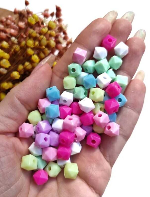 ENTREMEIO CUBO SEXTAVADO 6MM COLORIDO C/ 30G