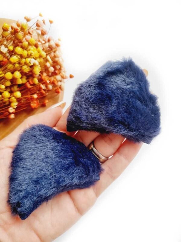 APLIQUE ORELHA GATINHA EM PELÚCIA AZUL MARINHO 5X6CM PCT C/ 2 UND