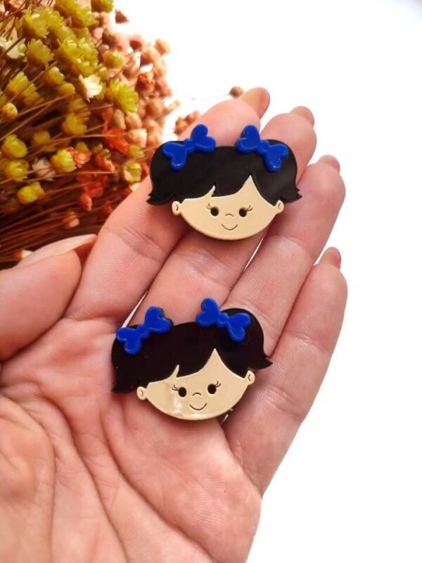 MENININHA ESCOLAR COM LAÇOS AZUL 3,5CM UND