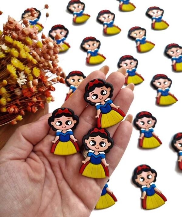 PRINCESA BRANCA DE NEVE EMBORRACHADO 4CM C/ 2 UND