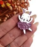 COELHINHA BAILARINA 4CM SAIA ROSA GLITTER UND