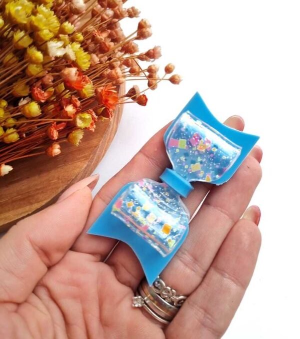 LAÇO EM ACRÍLICO CONFETES COLORIDOS 6,5CM AZUL BEBÊ