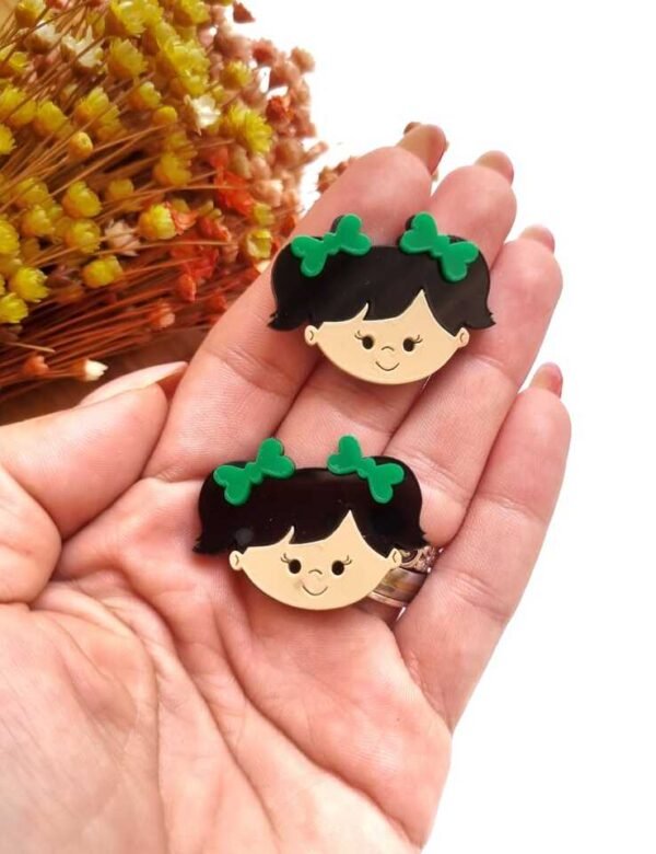 MENININHA ESCOLAR COM LAÇOS VERDE 3,5CM UND