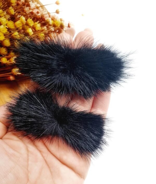 POMPOM ACHATADO LARGO PRETO 6,5 CM C/ 2 UND