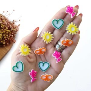 MIX APLIQUES ESCOLARES EM ACRÍLICO 2CM C/ 4 UND