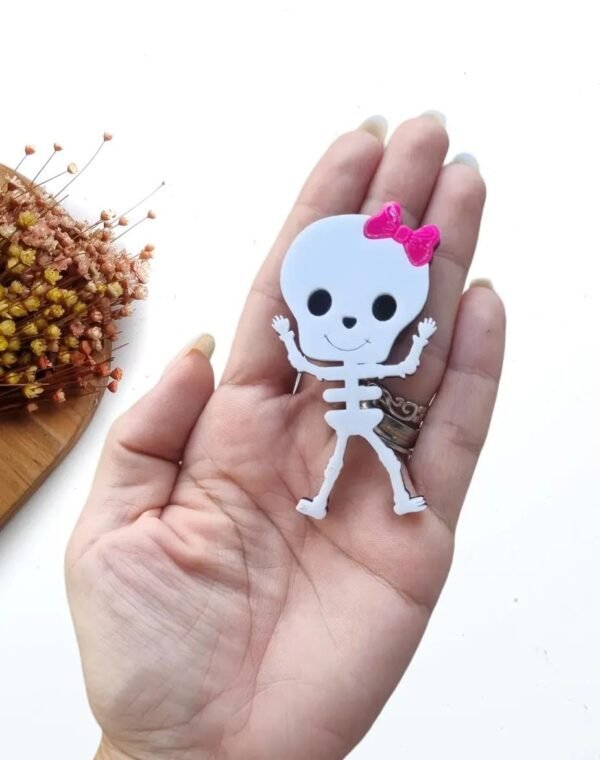 CAVEIRA CORPO INTEIRO EM ACRÍLICO LAÇO PINK 7CM UND
