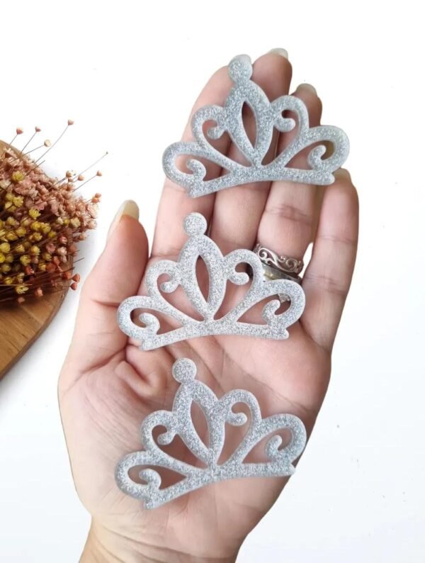 COROA PRINCESA PRATA HOLOGRÁFICO 6CM UND