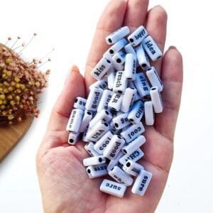 ENTREMEIO RETANGULAR BRANCA PALAVRAS INGLESAS C/ 30 G