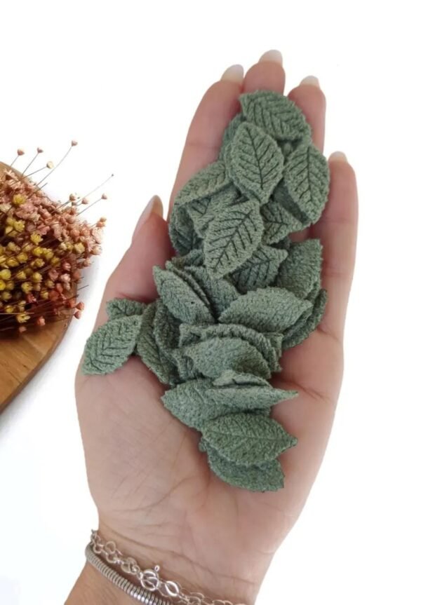 APLIQUE FOLHA VERDE EM TECIDO  2,8CM C/ 10 UND