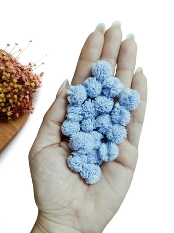 POMPOM DE MALHA AZUL BEBÉ 1,5CM C/ 10 UND