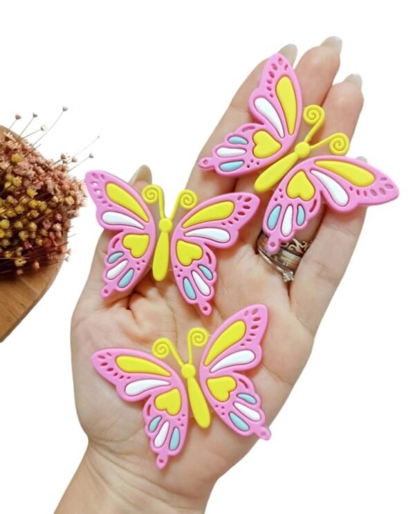 APLIQUE BORBOLETA EMBORRACHADO ROSA 6,5CM UND