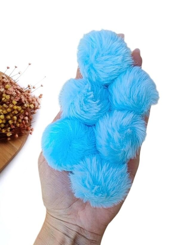POMPOM FOFINHO AZUL BEBÉ 4CM UND