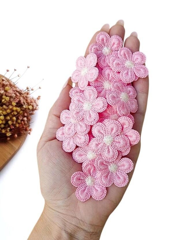 APLIQUE FLOR BORDADA ROSA E MIOLO AMARELO 3,5CM C/ 2 UND