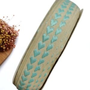 FITA IMPORTADA CORAÇÕES BORDADOS 10MM  VERDE – METRO