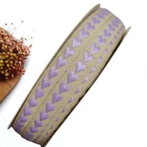 FITA IMPORTADA CORAÇÕES BORDADOS 10MM  LILAS – METRO