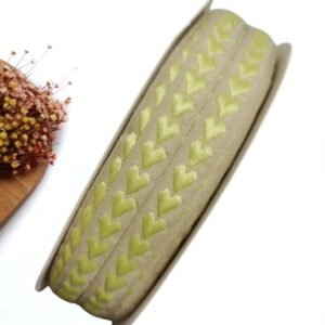 FITA IMPORTADA CORAÇÕES BORDADOS 10MM  AMARELO – METRO