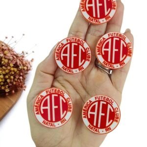 APLIQUE SUBLIMADO EM ACRÍLICO AMERICA 3,4CM UND