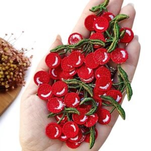 APLIQUE CEREJA EM TECIDO BORDADO 2,8 CM C/ 2 UND