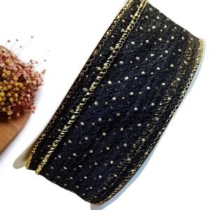 FITA DE ORGANZA 40MM PRETA COM POÁ E BORDINHA DOURADA  - METRO