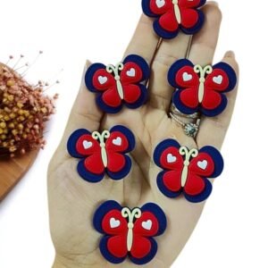 APLIQUE EMBORRACHADO BORBOLETA PESPONTO VERMELHO / AZUL MARINHO 3,5 CM C/ 2 UND
