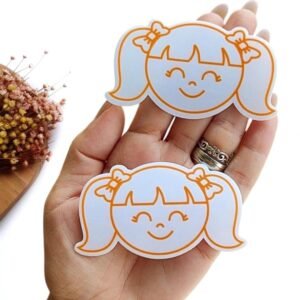 APLIQUE EM ACRÍLICO SUBLIMADO CURVADO MENININHA RABISCADA LARANJA 8 CM UND