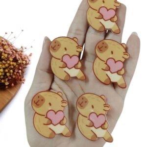 APLIQUE EM ACRÍLICO CAPIVARA C/ CORAÇÃO 4 CM UND