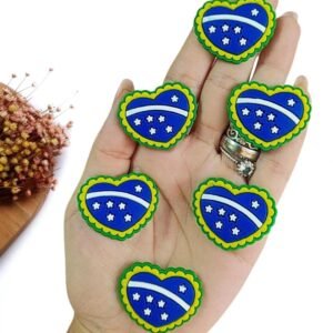 APLIQUE EMBORRACHADO COPA CORAÇÃO BANDEIRA 3,5 CM C/ 2 UND