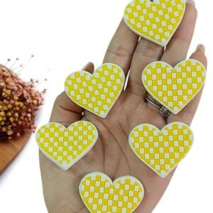 APLIQUE EMBORRACHADO CORAÇÃO XAREZ AMARELO 3,9CM C/ 2 UND