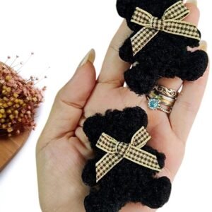APLIQUE URSINHO DE LÃ TEDDY C/ LAÇO PRETO 6CM  UND