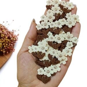 APLIQUE FLOR DUPLA DE TECIDO OFF E CAULE MARROM 2,7CM C/ 2 UND