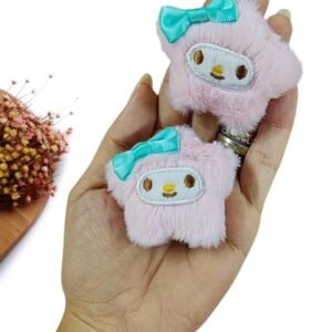 APLIQUE ESTRELA EM PELÚCIA MAY MELODY 5,5 CM C/ LAÇO VERDE UND